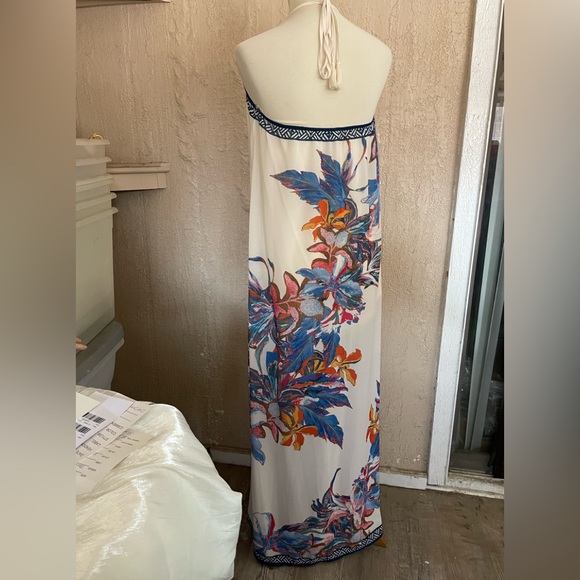 🌟SALE🌟Floral Maxi Dress - Picture 7 of 7